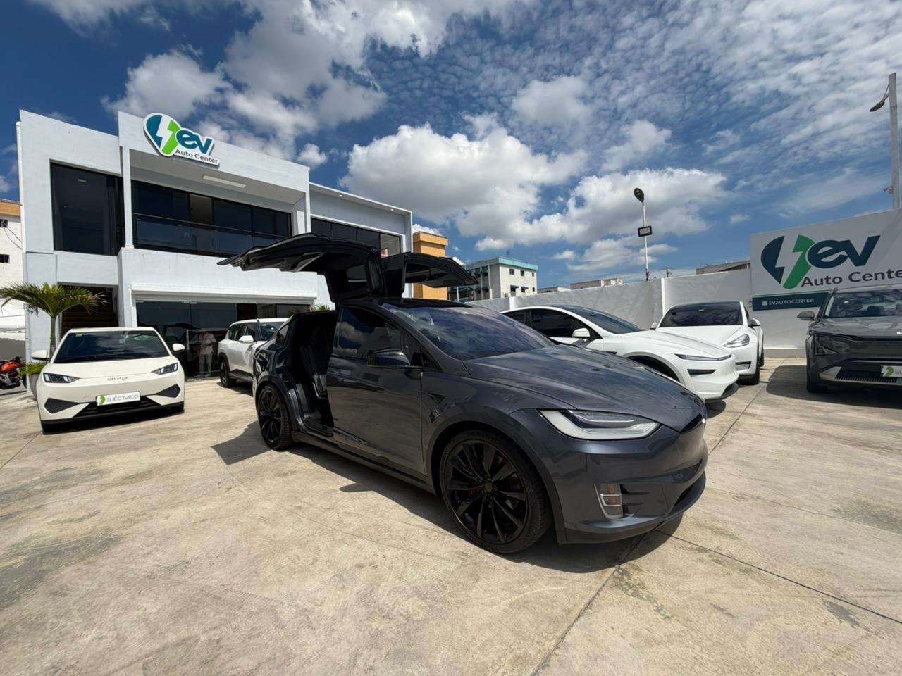 Tesla Model X